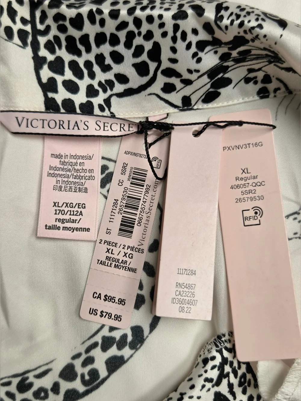 Victoria’s Secret Satin Pajama Top - Black & White Snow Leopard Size XL